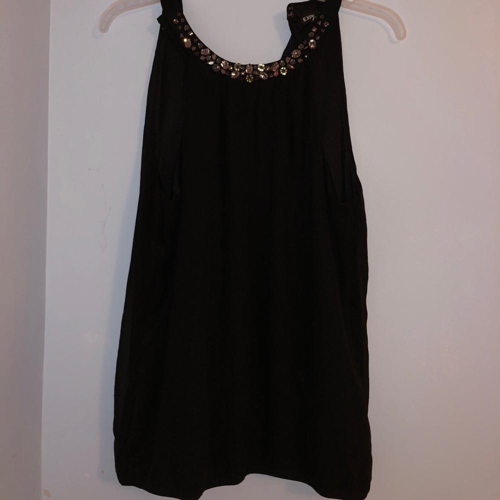 Scoop Kneck Shirt nwot